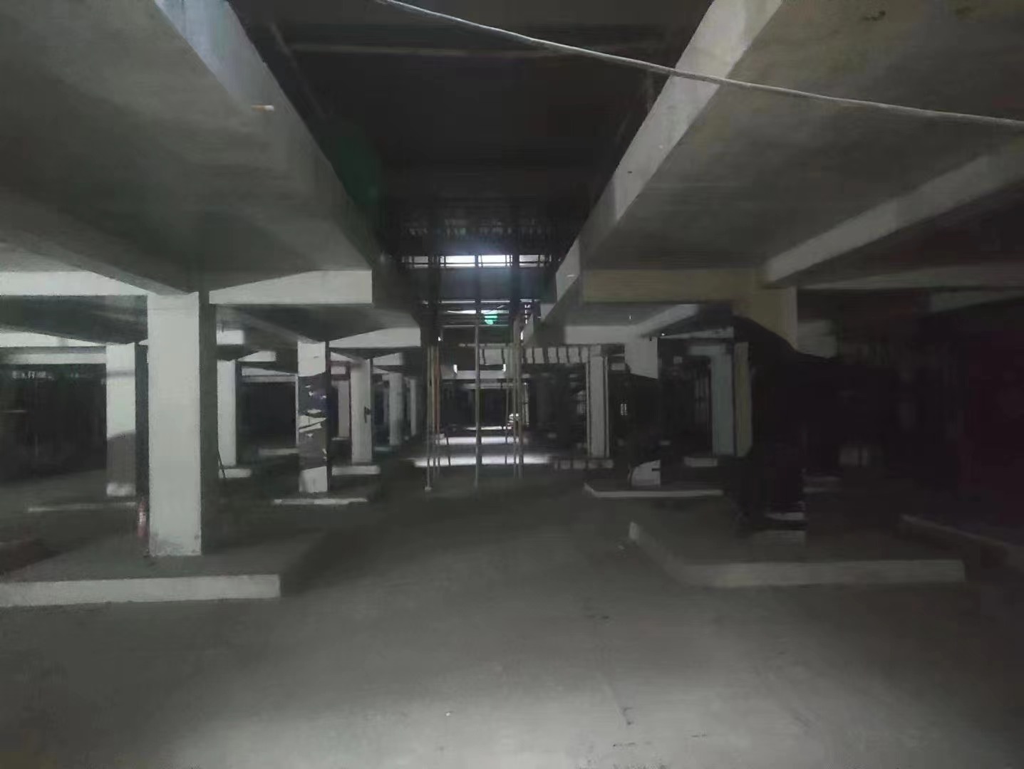 阿拉尔山东又一个上海博普LOFT车库拔地而起